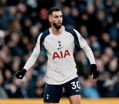 斯普利特：球队在各个方面都要提升；想赢比赛得48分钟拉满