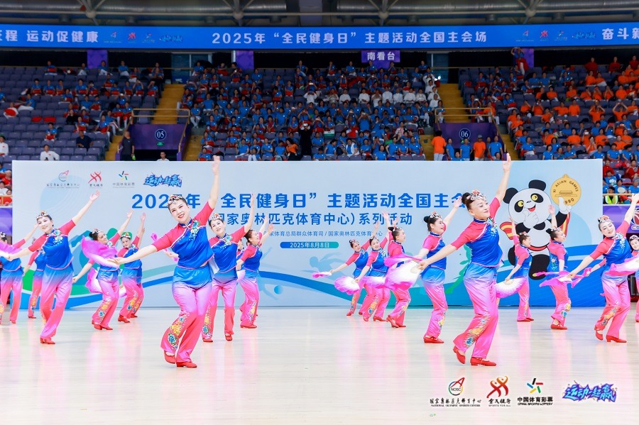 [中超]7中门框 山东泰山、武汉三镇联手创纪录